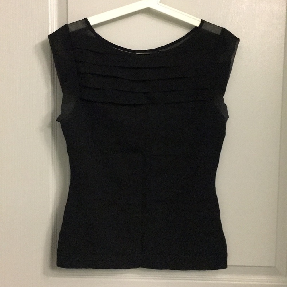 The Limited short sleeved sweater